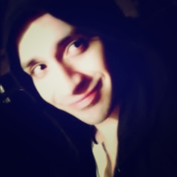 Meet your Posher, Christopher - Picture 1 of 1